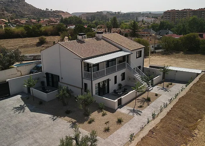 Clotilde Apartment *