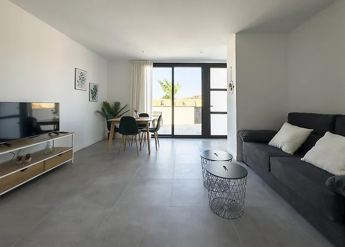 Clotilde Apartment *